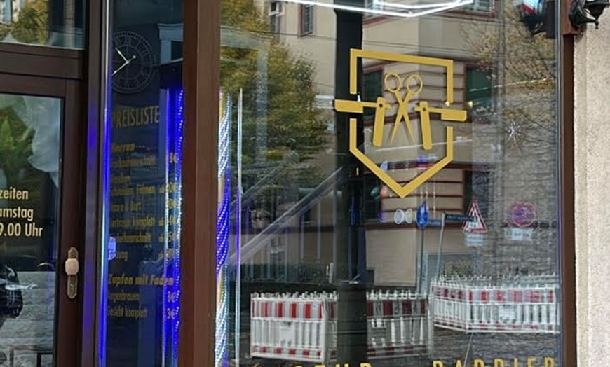 Image 5: Herren-Haarschnitt inkl. Waschen & Föhnen opt. Bart-Rasur für 1 Person