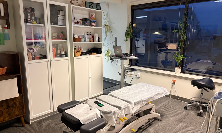 Image 7: Therapeutic Deep Tissue Massage w/ Cupping & Trigger Point and More