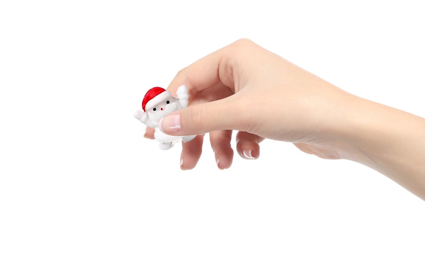 Image 4: Christmas Gnome, Countdown or DIY Bracelet Necklace Advent Calendar