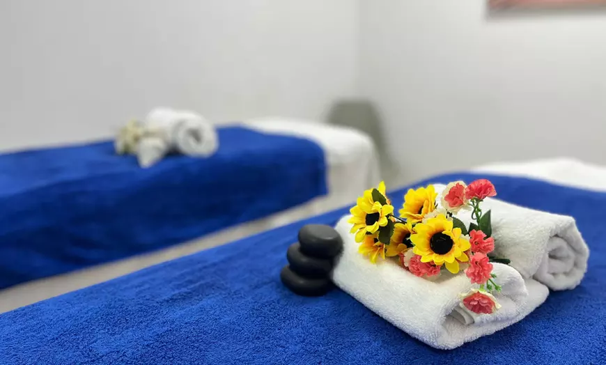 Image 3: Limpieza facial con opción a radiofrecuencia y microdermoabrasión 