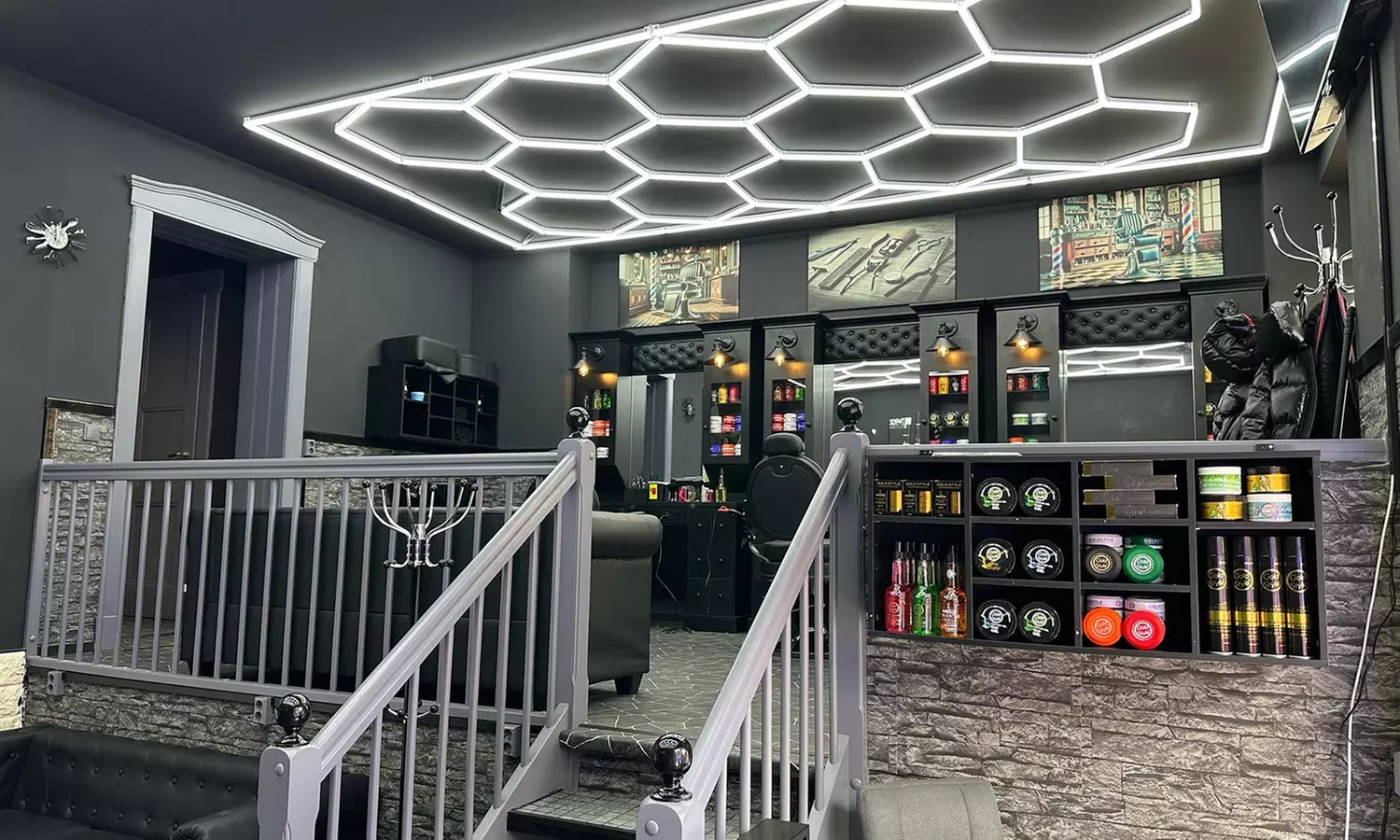 Herren-Haarschnitt inkl. Waschen & Föhnen opt. Bart-Rasur für 1 Person