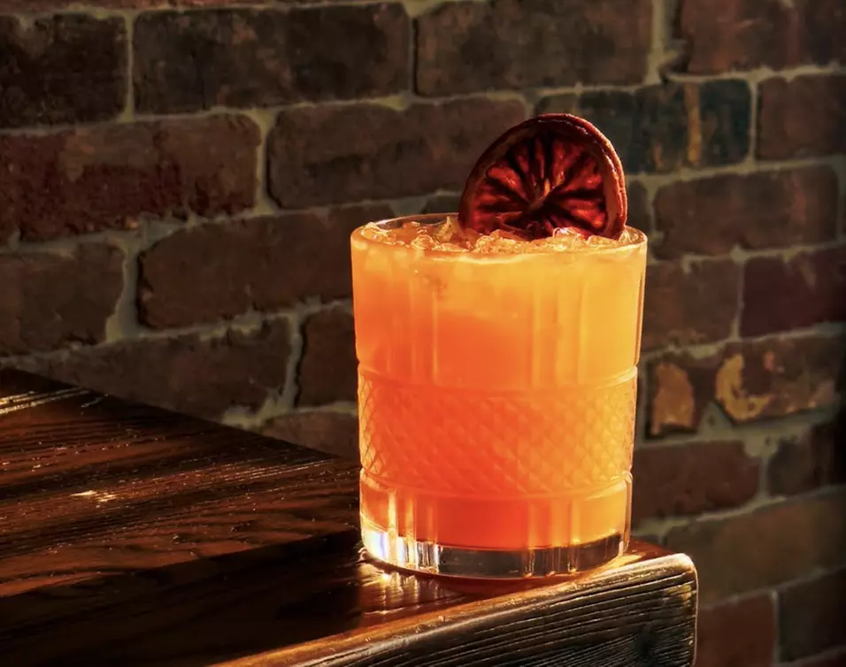 3 Course Dinner + Cocktails for 2 or 4 People, $100 or $150 Credits