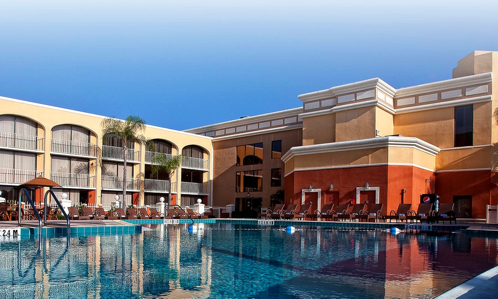 Westgate Towers Resort Hotel + Waterpark Tickets for Two – Fun-Filled Family Escape