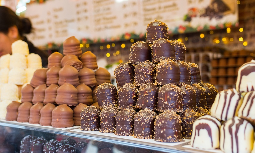 Image 7: ✈ 8-Day Xmas Market-France, Switzerland & Italy Vacation w/Hotel & Air