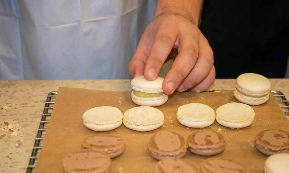 Macaron Baking Class