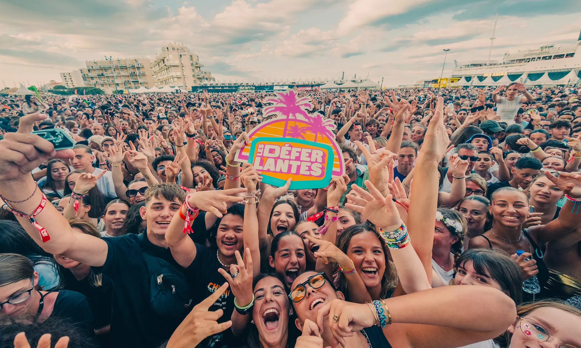 Vivez l’été au rythme de DJ Snake, Will Smith, Camila Cabello...avec des entrées pour Les Déferlantes 2025 - Primary Image