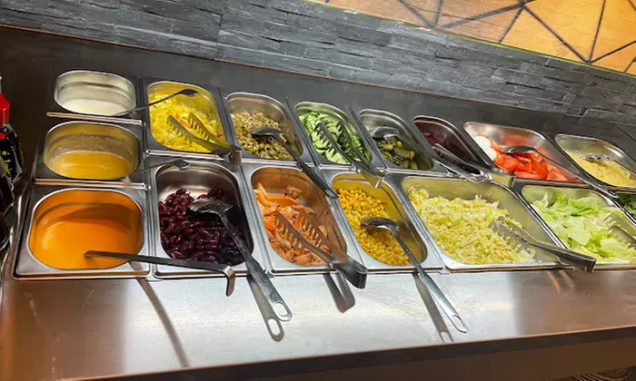 Chinesisches All-you-can-eat Mittags- oder Abendbuffet für 1-2 Pers.