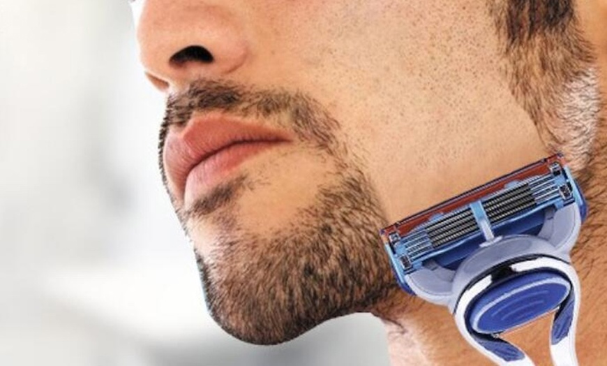 Image 5: 5-Layer Razor Blade Refill