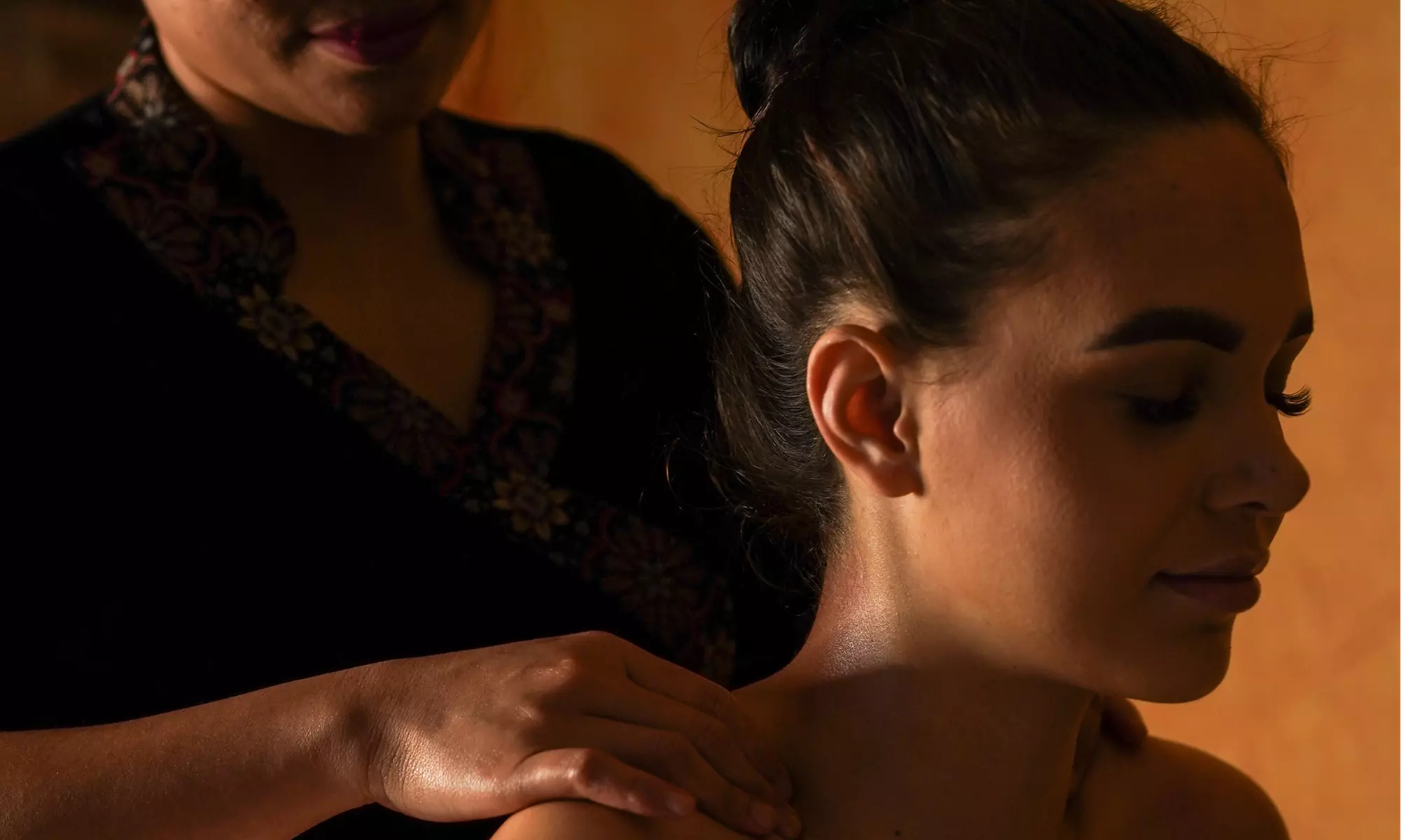 Tradycyjny masaż tajski lub balijski z olejkiem dla 1-2 osób