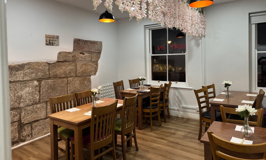 Image 7: Sushi Feast for Two: 30 or 50 Pieces + Drinks Included