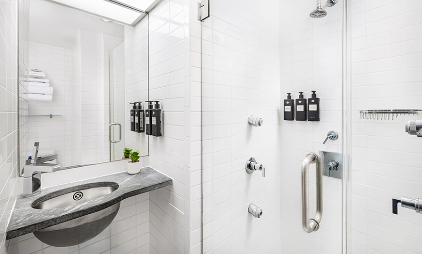 Image 16: Prime Midtown Location with Stylish Rooms and Easy City Access