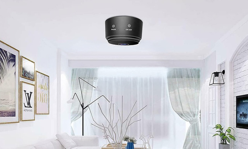 Image 1: Mini cámara inalámbrica con wifi y entrada para Micro SD