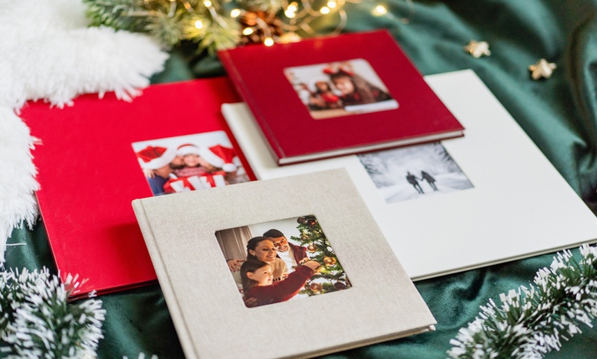 Image 10: One or Two Photobook Exclusive from Colorland IE