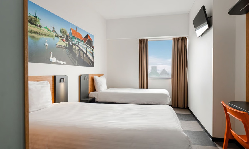 Image 6: Zaandam: kamer naar keuze incl. late check-out