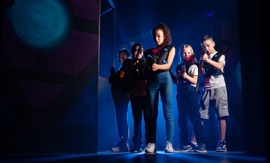 Image 7: Play Laser Tag in Groups: Three 15-Min Sessions Full of Fun