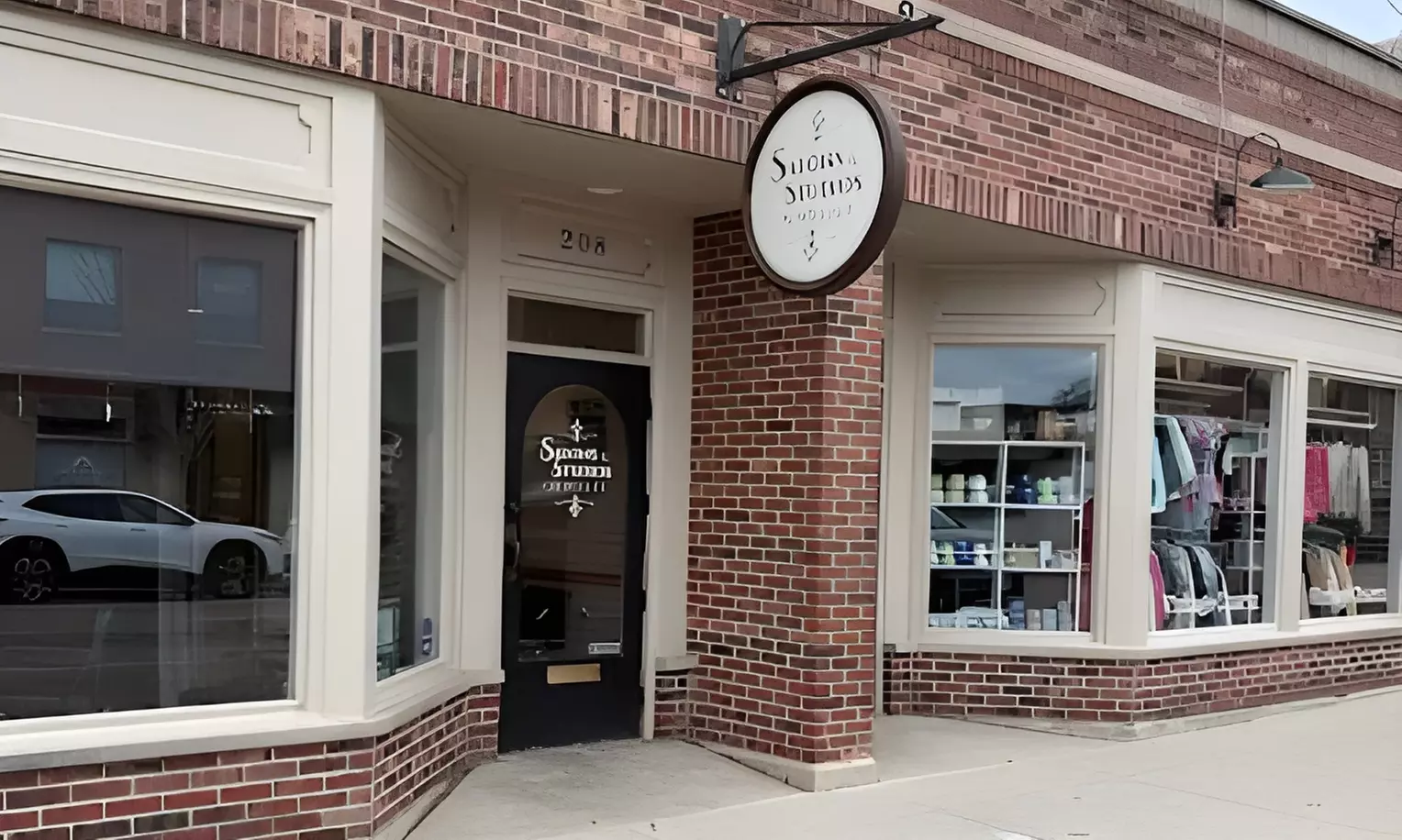 1 Session of Botanical (1 Hour) or VIP Head Spa (1 Hour 45min) 