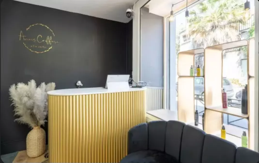 Jusqu'à 46% de remise sur Lissage brésilien chez Anais Coiffure