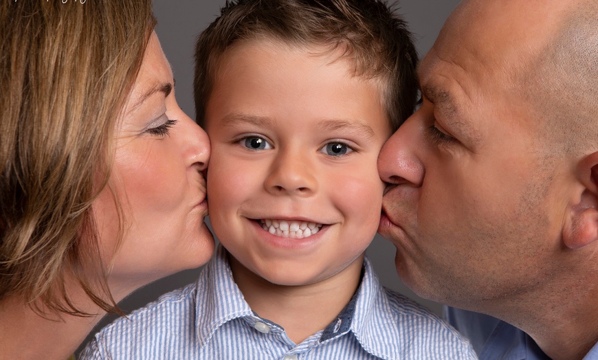 Image 1: Family Photoshoot I 8'' x 6'' Print I Barrett & Coe Studios
