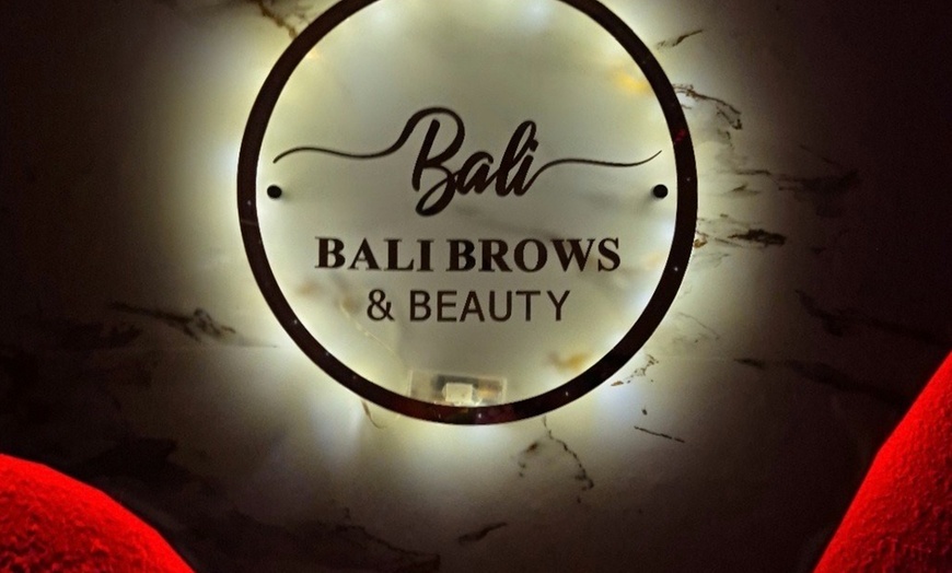 Image 4: Microblading, Ombré Powder Brow or Hybrid Brow Session 