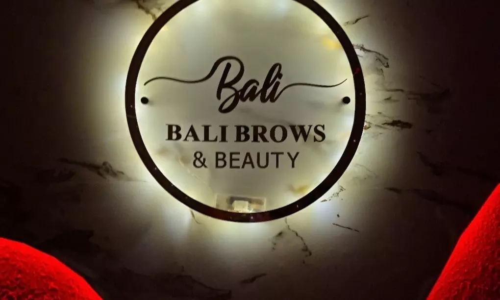 Microblading, Ombré Powder Brow or Hybrid Brow Session