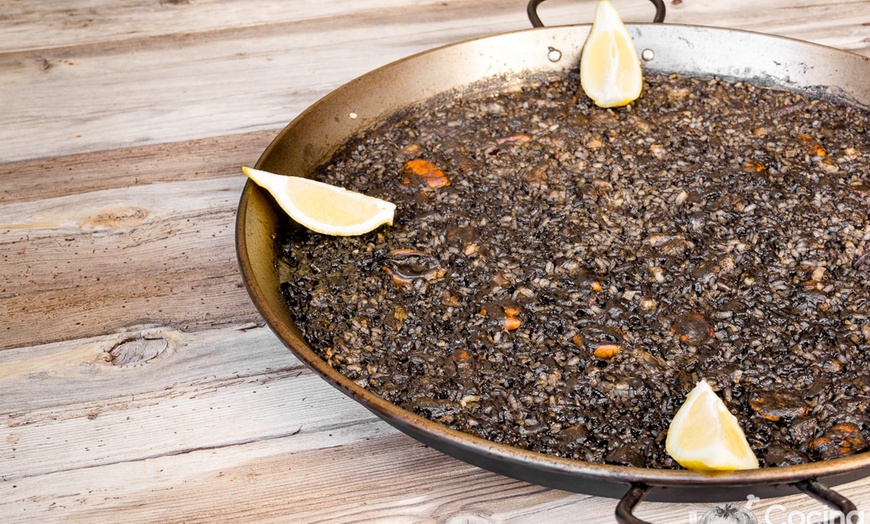 Image 9: Degusta el alma de Valencia: menú frente al mar para 2 o 4 personas