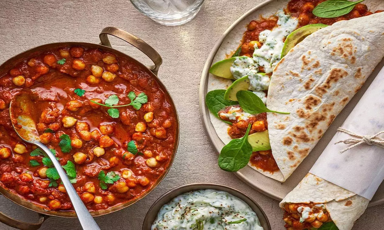 Enjoy Sri Lankan & Indian Food: $12 for $15 or $20 for $25 Gift Cards