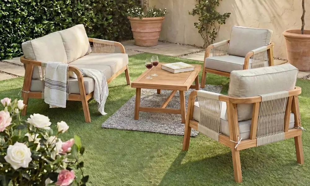 4-Person Acacia Wood Garden Lounge Set