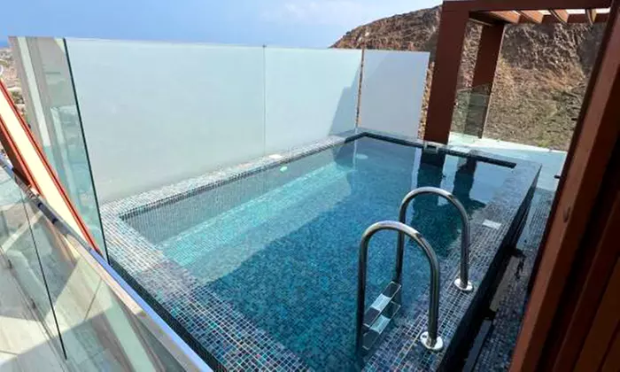 5* Fujairah: One Night Stay with Breakfast