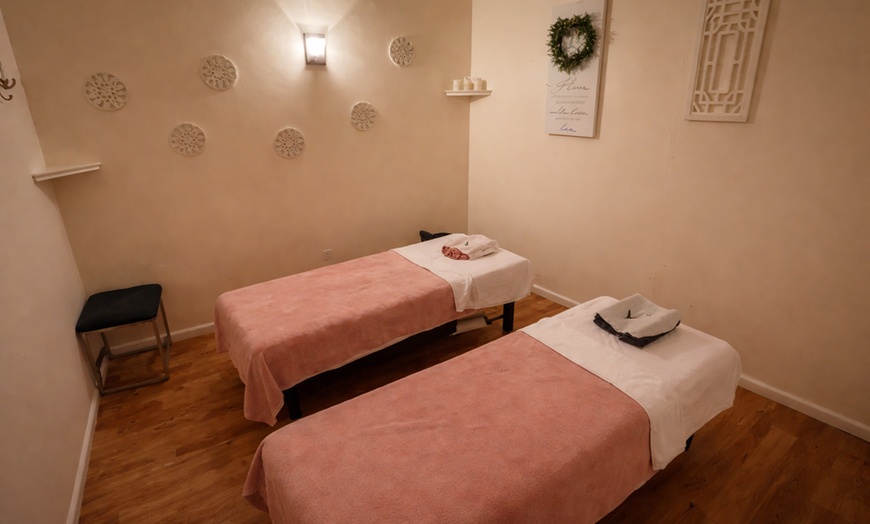 Image 3: Pamper Yourself at Avalon Day Spa - Up to 33%