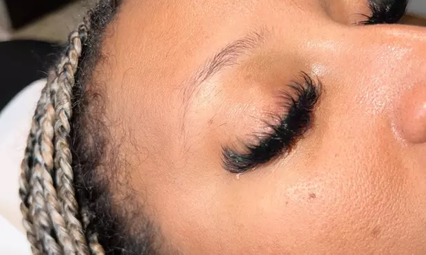 Full Set or Fill for Classic, Hybrid, Volume, or Mega Volume Eyelash