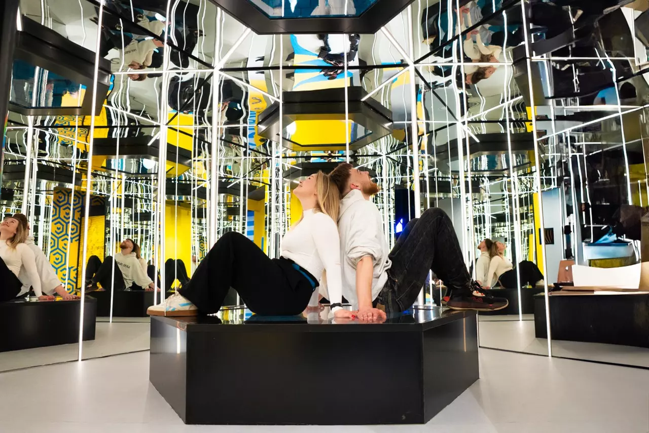 Magia i emocje: Bilety do Muzeum Iluzji Krzywy Domek i Baszty Tajemnic