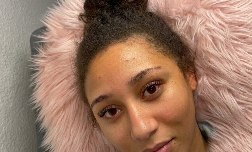 Image 4: Angel, Classic, Hybrid, Russian, or Mega Volume Lash Sets