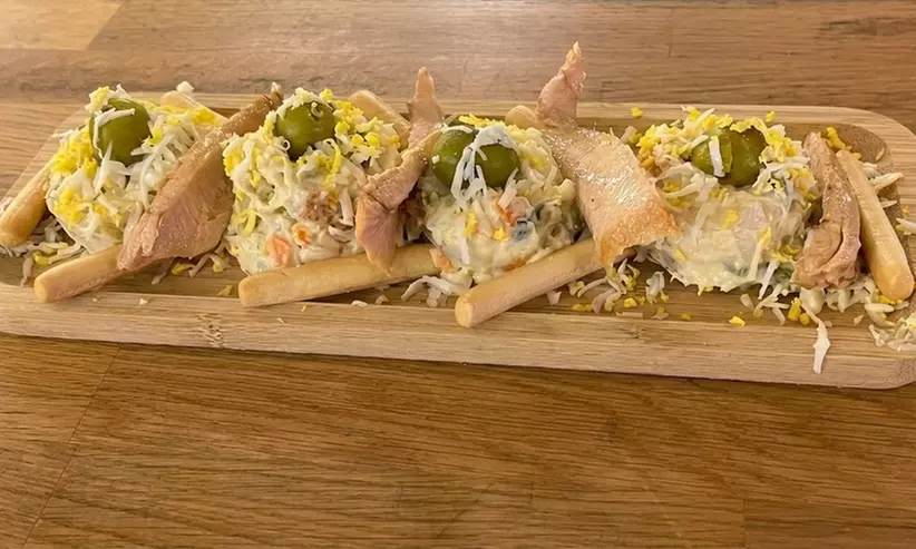 Menú VALOO para 2 o 4 personas en plena plaza del Ayuntamiento