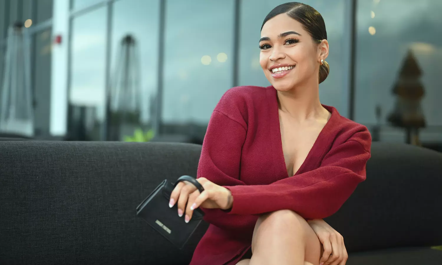 60 or 120-Minute Seasonal or Holiday On-Location Photography Session with Photo Package - Primary Image