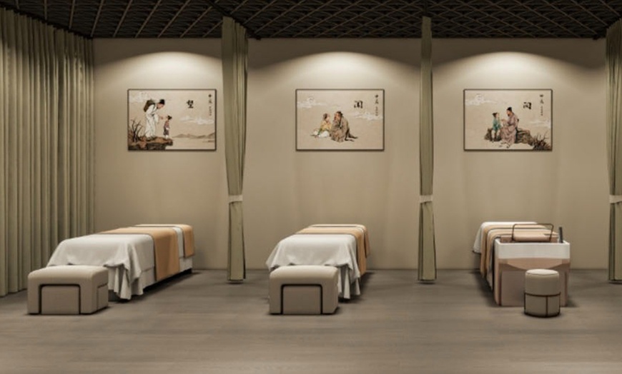 Image 2: Enjoy a Couple's 70-Minute Herbal Head Spa Adventure