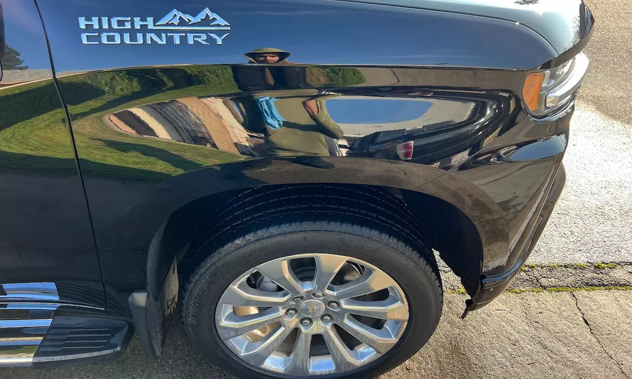 Interior and Exterior Detail for Sedan / Coupe, Pickup, SUV or Minivan