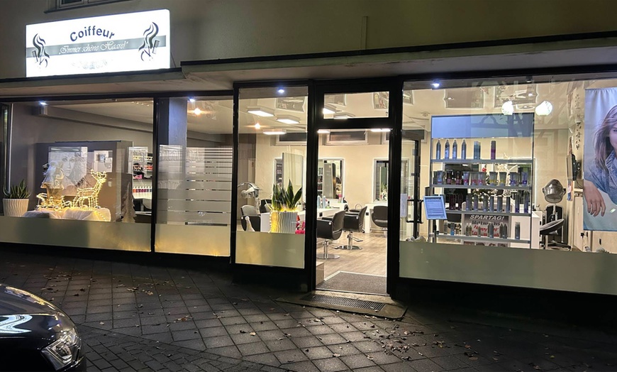 Image 4: Klassische Gesichtsbehandlung, Hyaluron Booster o. Seidenfaden Lifting