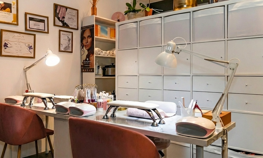 Image 3: Gun jezelf een moment voor jezelf: een beautybehandeling naar keuze