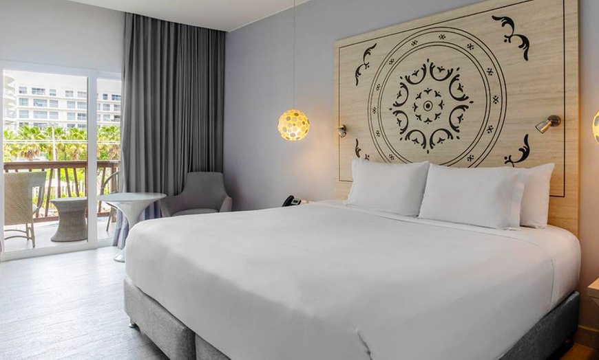 Image 5: ✈ 5-Night Part All-Incl. Colombia Vacation from Travel by Jen