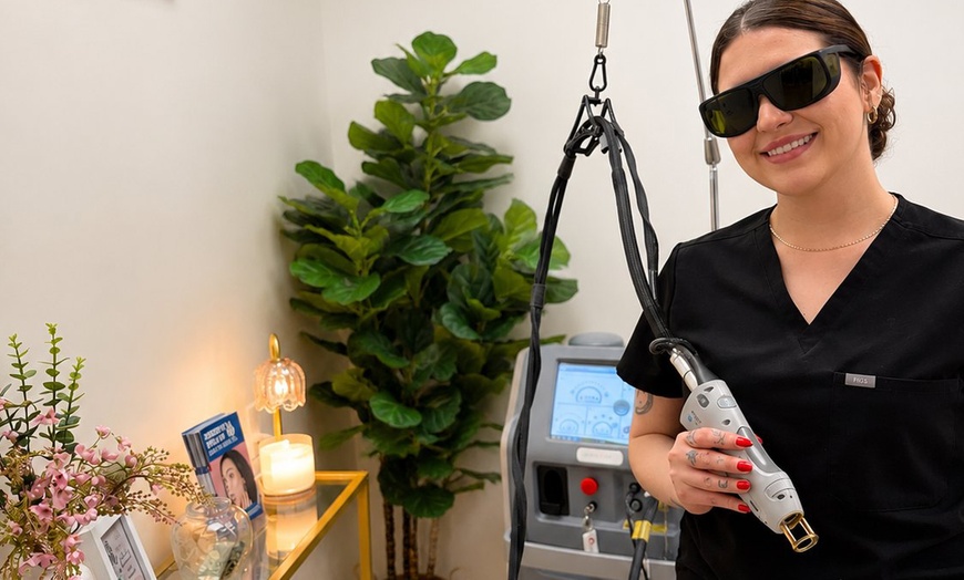 Image 16: Smooth Skin with 6 Sessions of Laser Hair Removal
