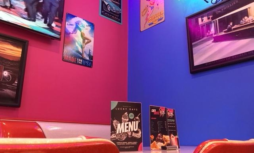 Image 3: Jusqu'à 37% de remise sur Hamburgers chez Lucky Days Montpellier