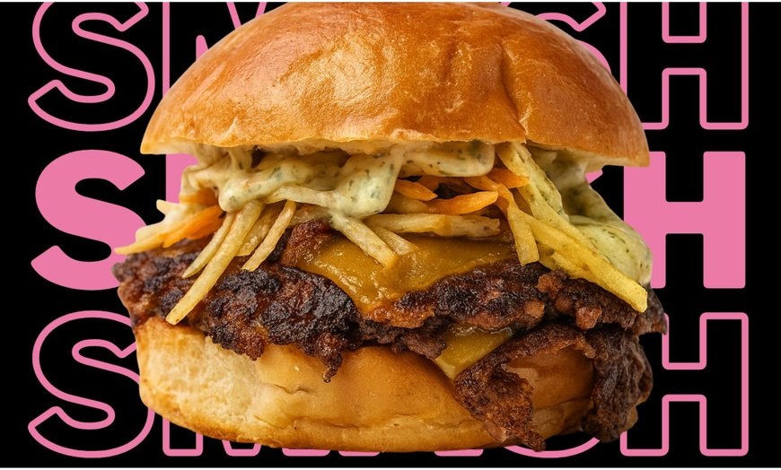 Image 1: Menú Burguer con entrante, hamburguesa, postre y bebida