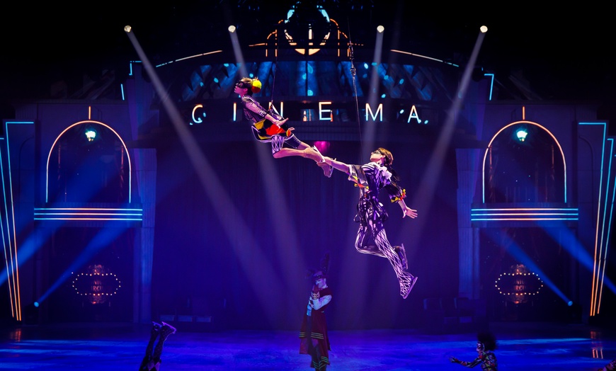 Image 7: Ticket für „Holiday on Ice - Cinema of Dreams“: 21.11.2025–16.04.2026