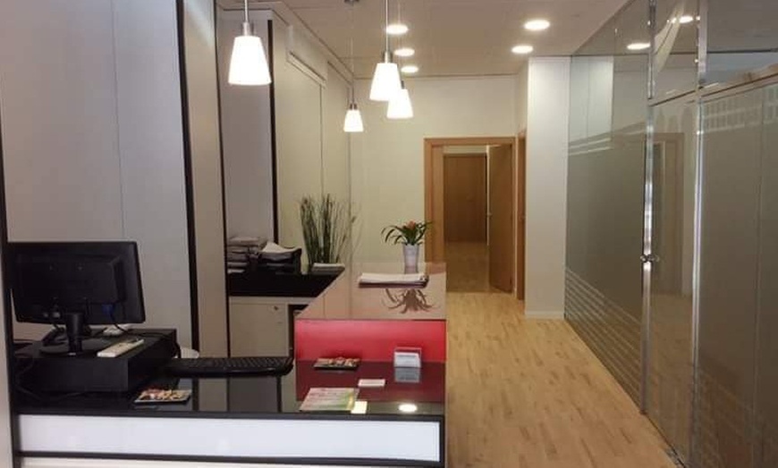 Image 3: 3, 6 o 9 sesiones de tratamiento con estimulación electromagnética