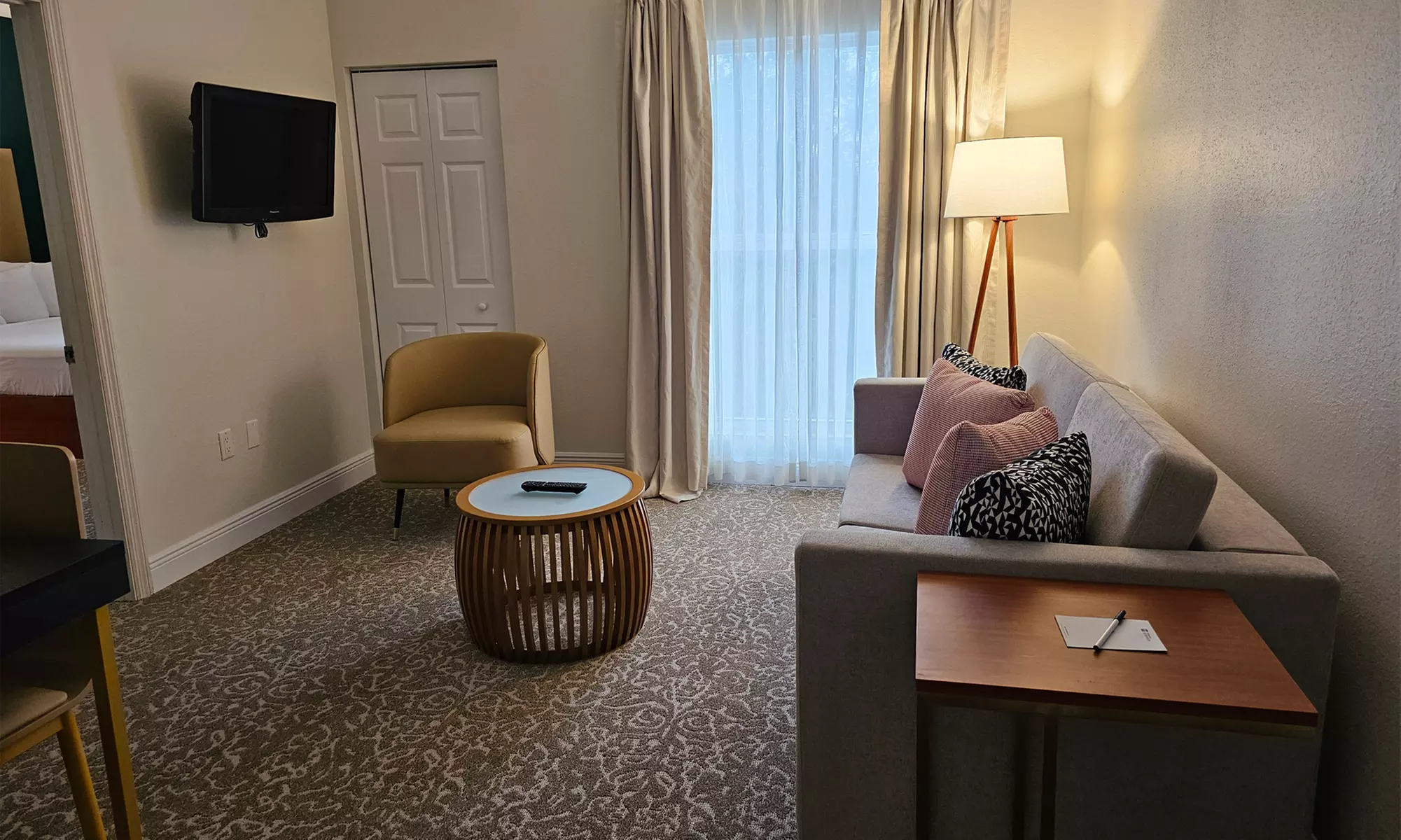 Orlando Hotel near Theme Parks - Perfect Stay!
