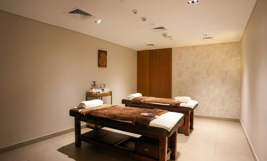 Image 2: Luxury Spa & Jacuzzi Hot Tub Experiences