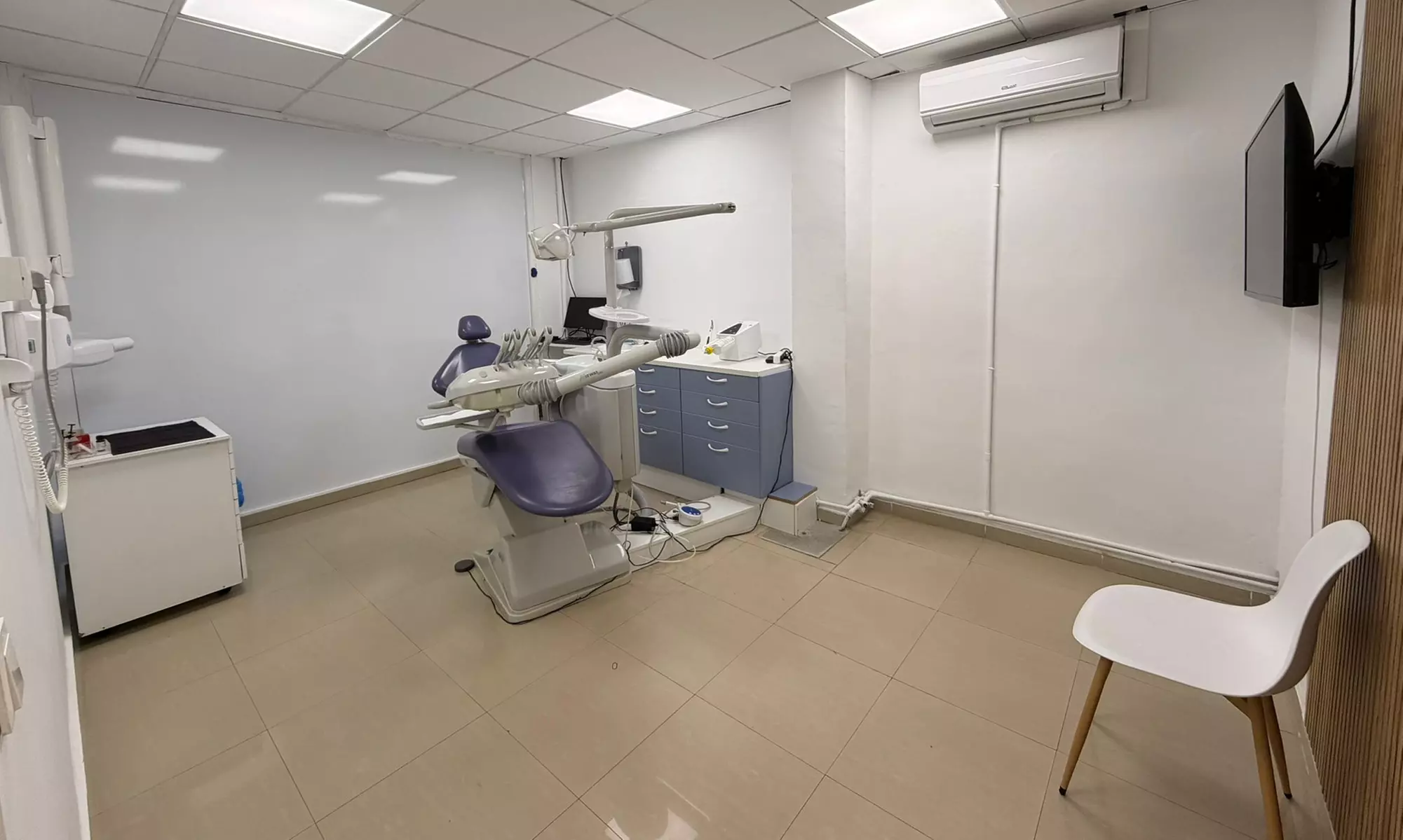 Ortodoncia metálica o estética con 6 meses de tratamiento