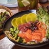 Image 1: Japanische Delikatessen: Sushi-Bowl & Getränk für 2 oder 4 Personen