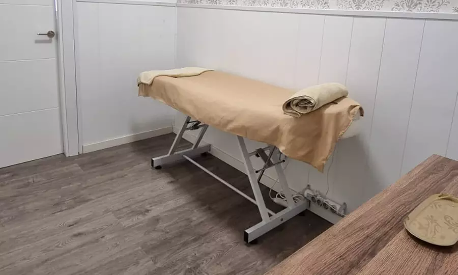 ¡Escápate del estrés! Masaje relajante de 30, 45 o 60 minutos para 1 persona - Second Medium