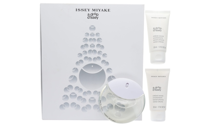 Image 3: Issey Miyake Fragrance Gift Set: L'Eau d'Issey or A Drop d’Issey 